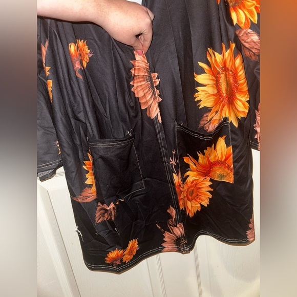 Floral Black and Orange Women's lightweight Cardigan SHEIN 3XL new fall - Picture 2 of 6